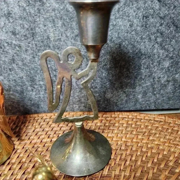 Vintage Brass Copper Angel Candle Holder Christmas Set of 4 Unique/Hong Kong - Picture 4 of 10